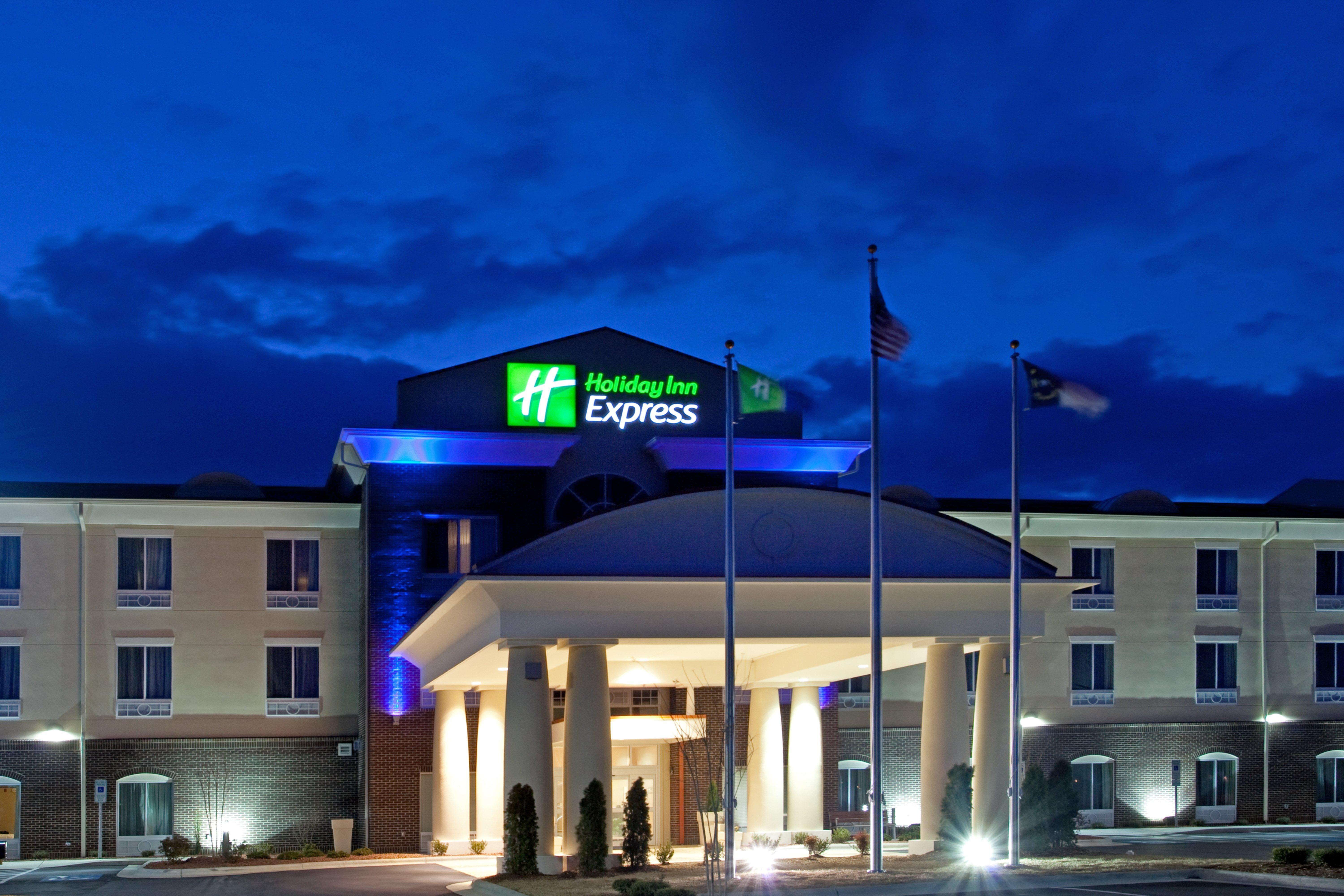 Holiday Inn Express Pembroke By Ihg Luaran gambar