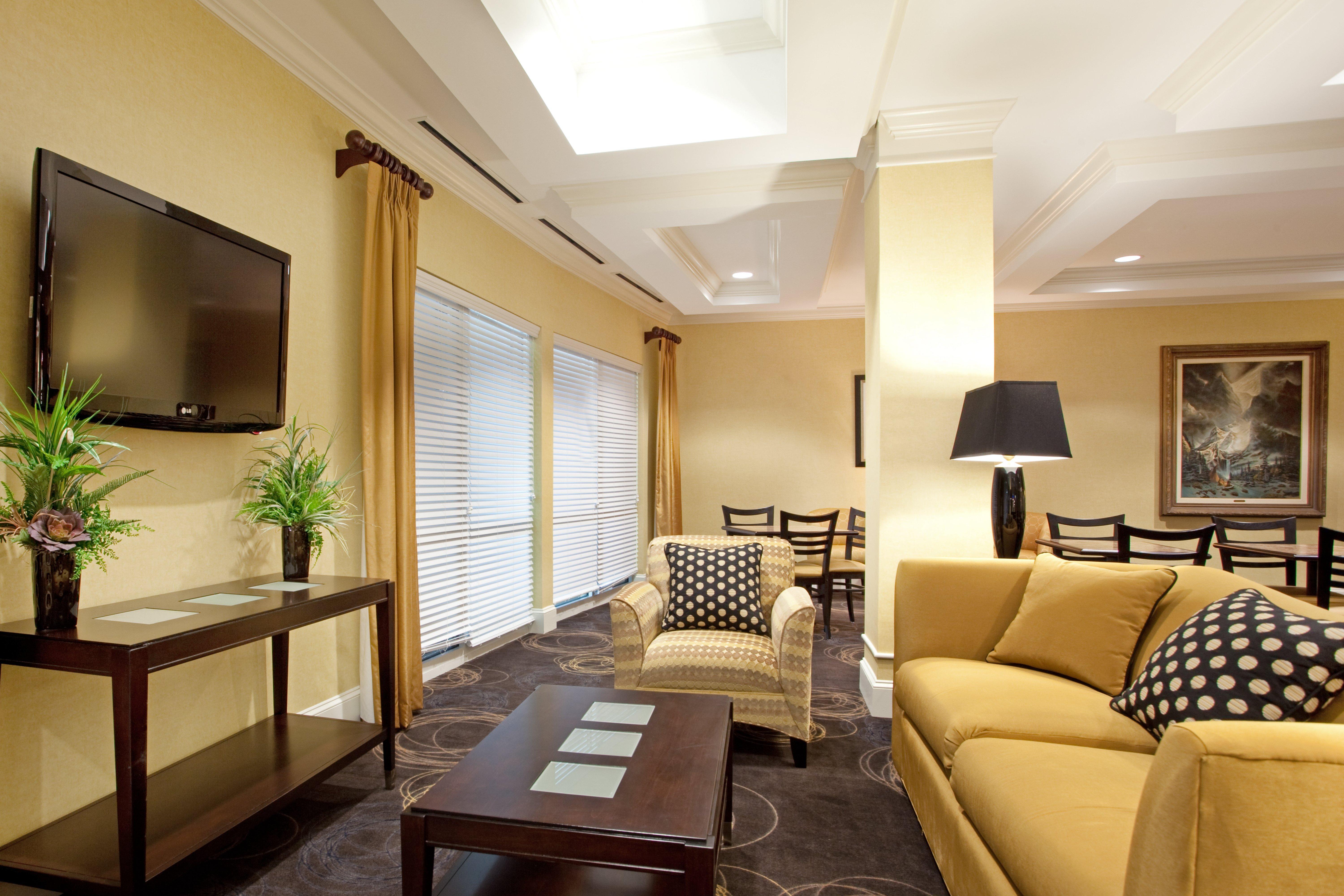 Holiday Inn Express Pembroke By Ihg Luaran gambar